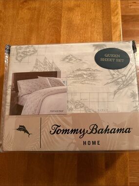 Tommy Bahama Vintage Map Queen Sheet Set in White and Tan
